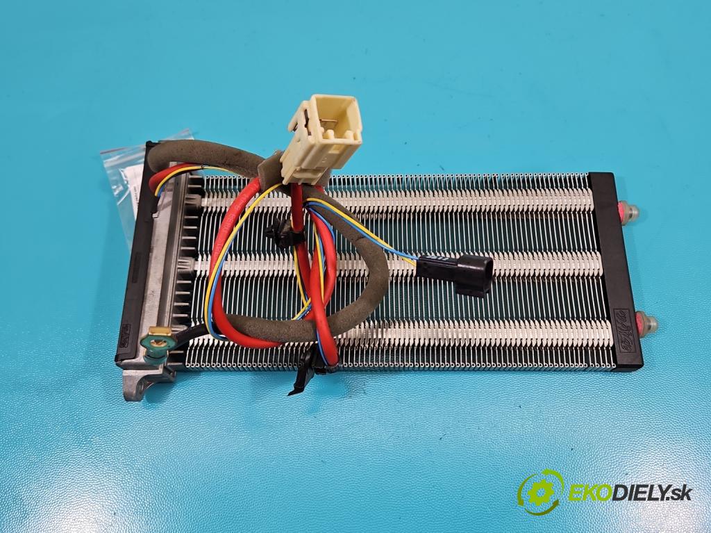 Mazda CX-5 I 2012-2017 2.2d 150 hp automatic 110 kW 2199 cm3 5- radiátor GA931KE64 (Radiátory topení)