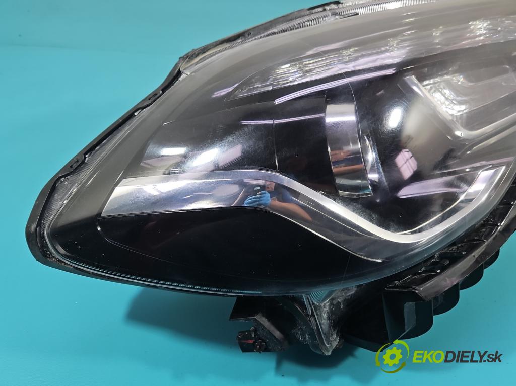 Suzuki SX4 S-Cross 2013-2021 1.4 T 140 HP automatic 103 kW 1373 cm3 5- Reflektor: pravý  (Svetlo predné pravé)