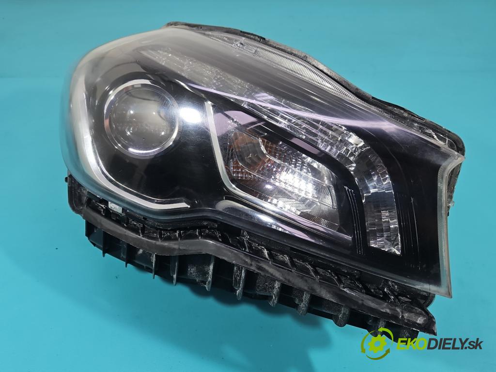 Suzuki SX4 S-Cross 2013-2021 1.4 T 140 HP automatic 103 kW 1373 cm3 5- Reflektor: pravý  (Svetlo predné pravé)