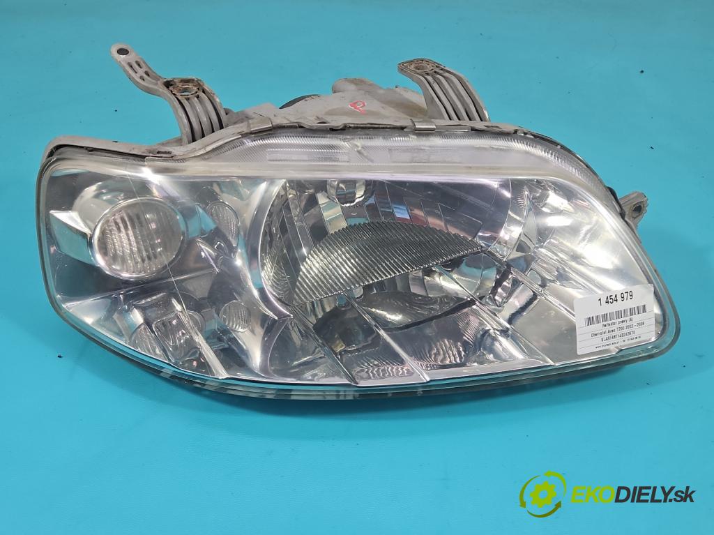 Chevrolet Aveo T200 2003-2008 1,2.0 8V 72 HP manual 53 kW 1150 cm3 5- Reflektor: pravý  (Svetlo predné pravé)