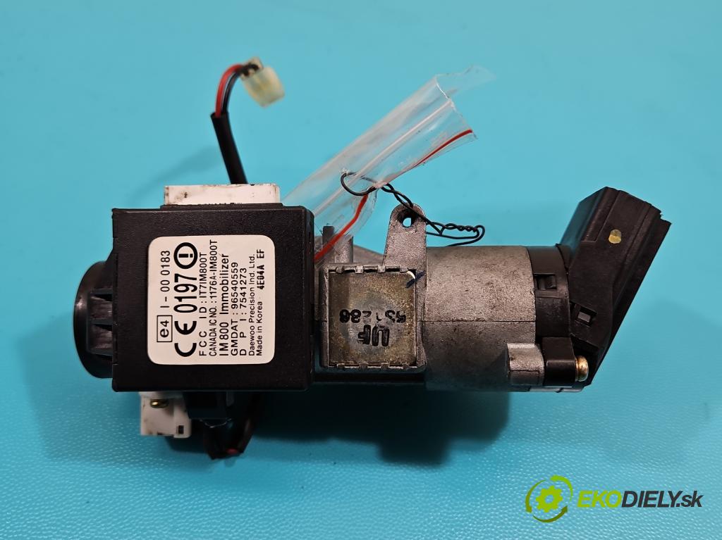 Chevrolet Aveo T200 2003-2008 1,2.0 8V 72 HP manual 53 kW 1150 cm3 5- Spínačka 96540559 (Spínacia skrinka)