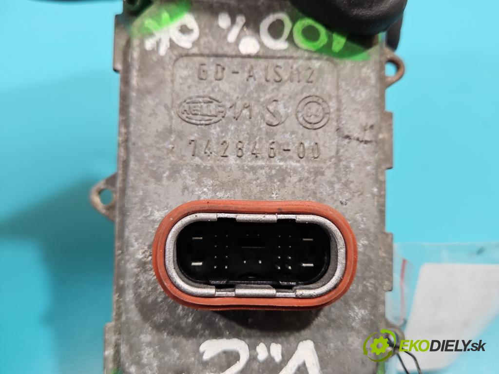 Opel Signum 1.9 cdti 150 HP manual 110 kW 1910 cm3 5- střídač: xenon 5DF008704-30 (Riadiaca jednotka xenónu)