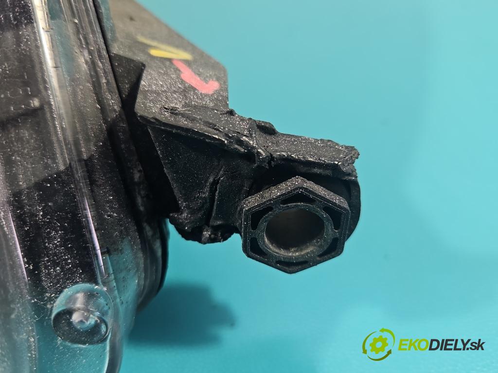 Vw Golf plus 1.4 TSI 140 HP automatic 103 kW 1390 cm3 5- Reflektor: pravý 5M1941006B (Svetlo predné pravé)