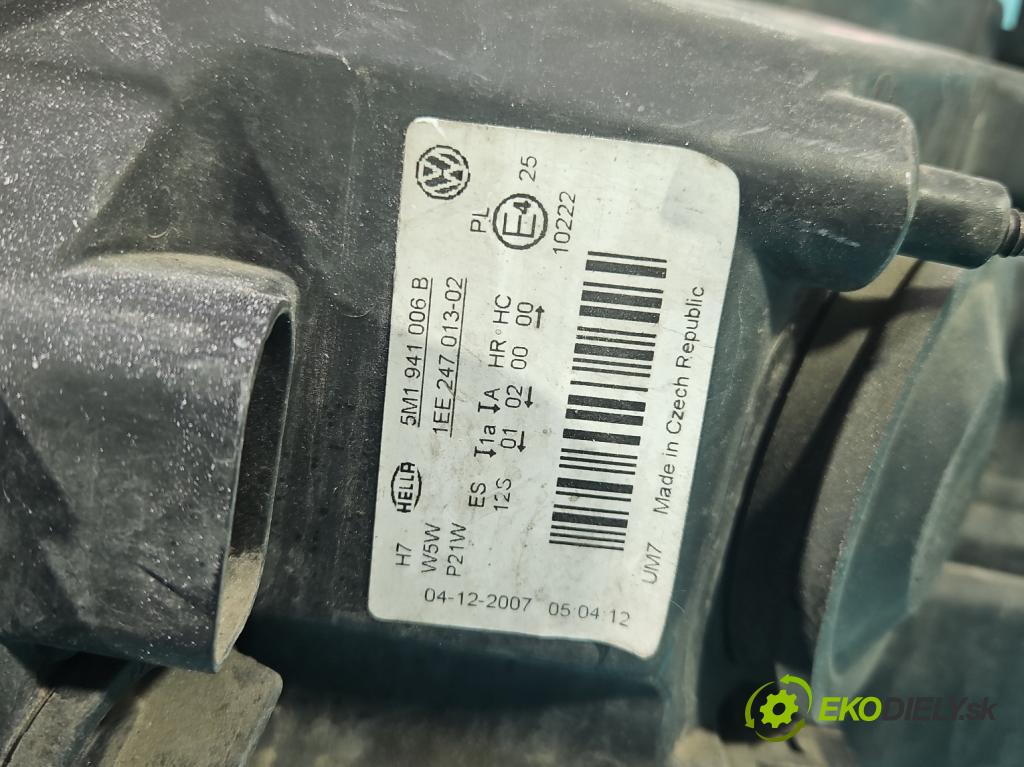 Vw Golf plus 1.4 TSI 140 HP automatic 103 kW 1390 cm3 5- Reflektor: pravý 5M1941006B (Svetlo predné pravé)