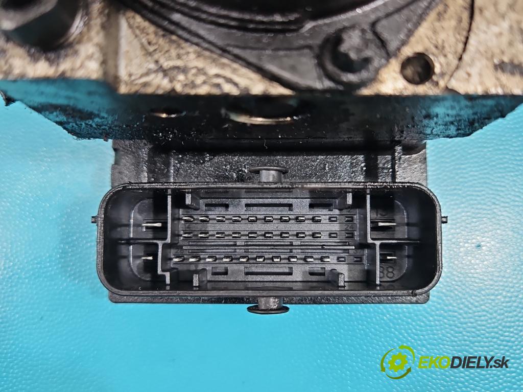 Skoda Fabia II 2007-2014 1.9 tdi 105 HP manual 77 kW 1896 cm3 5- čerpadlo abs 6R0907379C (Pumpa ABS)