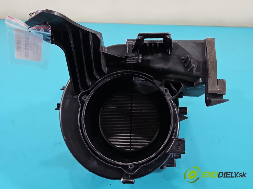 Mazda CX-5 I 2012-2017 2.2d 150 hp automatic 110 kW 2199 cm3 5- radiátor HB021KD45 (Radiátory topení)