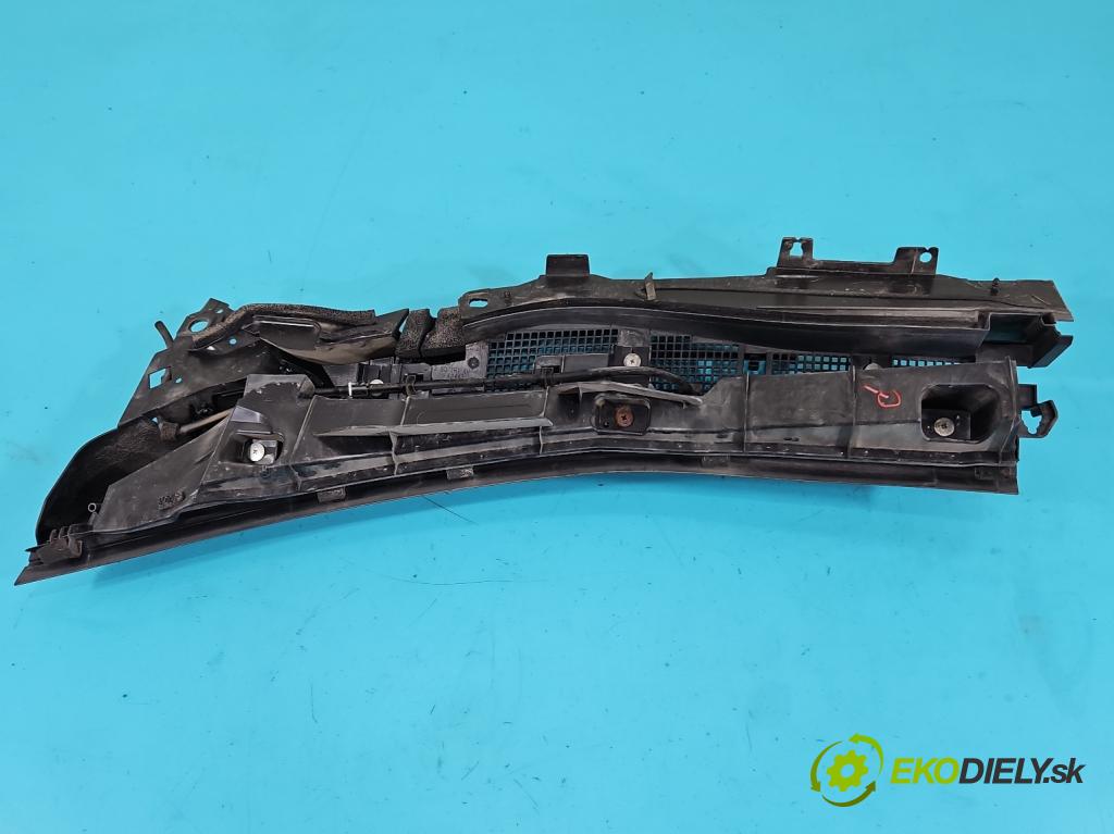 Mazda CX-5 I 2012-2017 2.2d 150 HP automatic 110 kW 2199 cm3 5- torpédo KD53507P1 (Torpédo (plast pod čelným sklom))