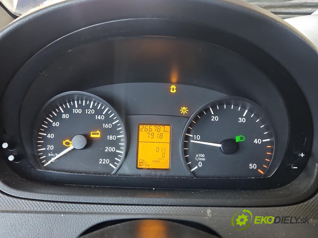 Mercedes Vito W639 2003-2014 2,2.0 CDI 95 HP manual 70 kW 2148 cm3 5- prístrojovka/ budíky A6394465921 (Prístrojová doska)