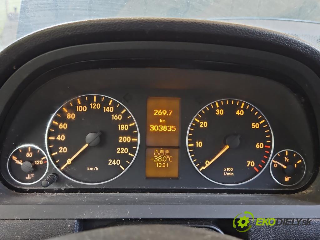 Mercedes A W169 2004-2012 1.7 116 HP manual 85 kW 1699 cm3 5- prístrojovka/ budíky 1031098101 (Prístrojová doska)