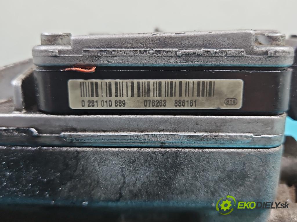 Audi A6 C5 1997-2004 2.5 tdi 150 HP manual 110 kW 2496 cm3 4- čerpadlo vstrekovacia 0470506006 (Vstrekovacie čerpadlo)