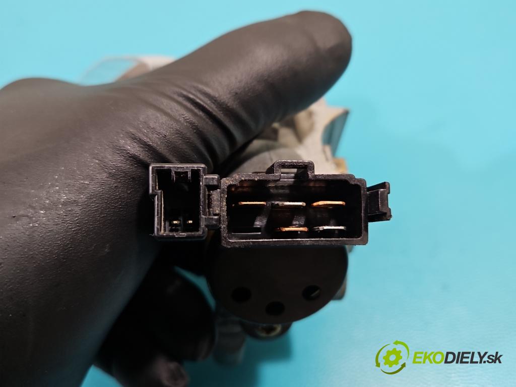 Volvo V40 I 1995-2004 1.9 dci 116 HP manual 85 kW 1870 cm3 5- Spínačka  (Spínacia skrinka)