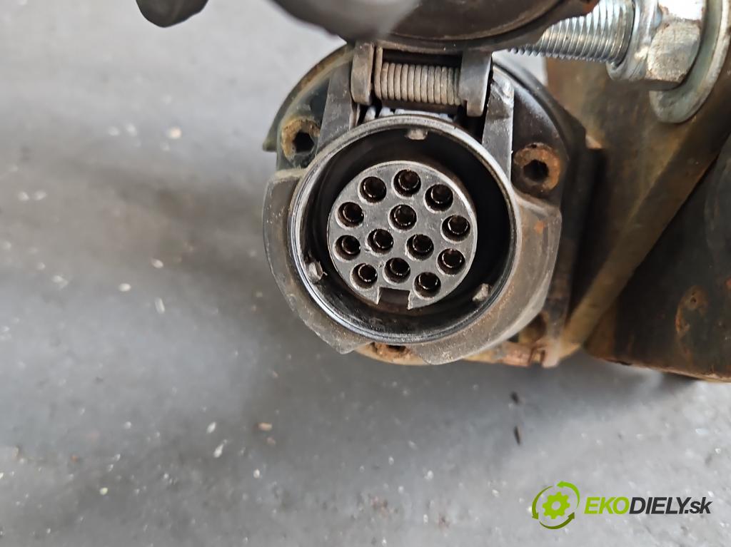 Nissan Qashqai I J10 2006-2013 2.0 16V 141 HP manual 104 kW 1997 cm3 5- Hák: vlečení: KE500-EY010 (Ťažné zariadenie)