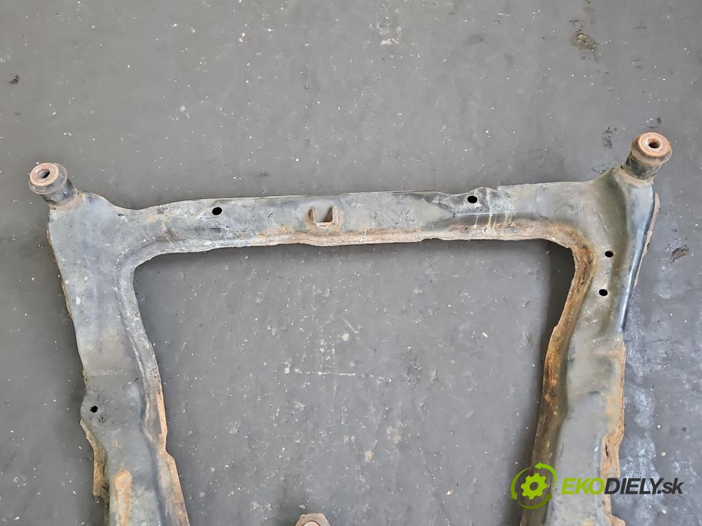 Nissan Qashqai I J10 2006-2013 2.0 16V 141 HP manual 104 kW 1997 cm3 5- výstuha motora