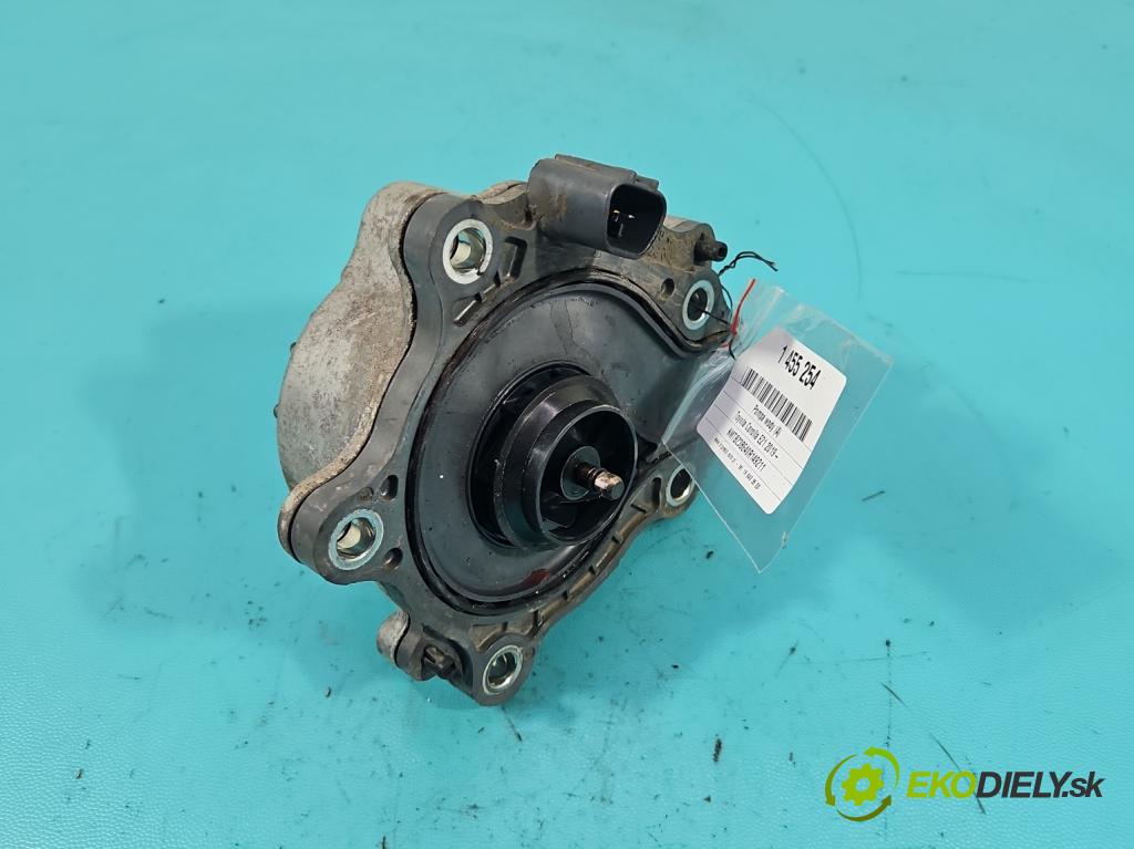 Toyota Corolla E21 2019- 1.8 16V 98 hp automatic 72 kW 1798 cm3 4- čerpadlo vody  (Vodní pumpy)