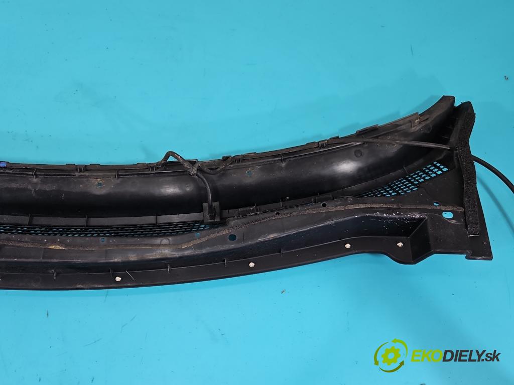 Nissan Qashqai I J10 2006-2013 2.0 16V 141 HP manual 104 kW 1997 cm3 5- torpédo 66862JD900 (Torpédo (plast pod čelným sklom))