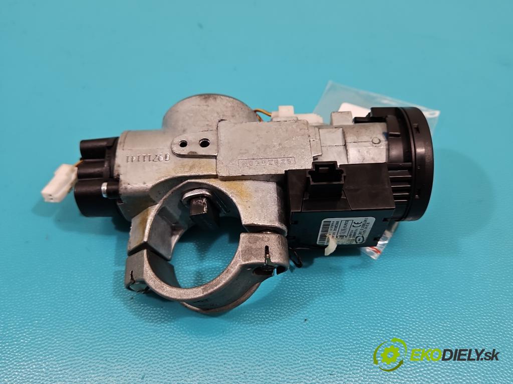 Nissan Qashqai I J10 2006-2013 2.0 16V 141 HP manual 104 kW 1997 cm3 5- Spínačka  (Spínacia skrinka)