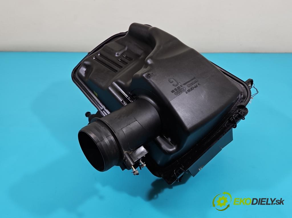 Nissan Qashqai I J10 2006-2013 2.0 16V 141 HP manual 104 kW 1997 cm3 5- obal filtra vzduchu 1021725S01 (Obal filtra vzduchu)