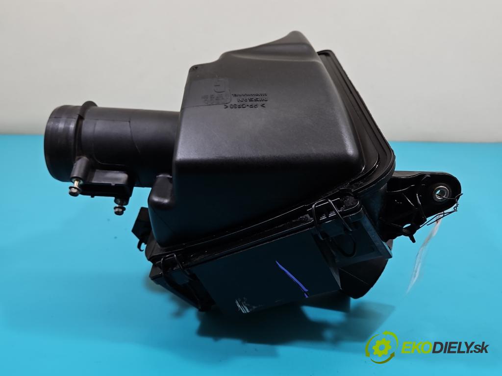 Nissan Qashqai I J10 2006-2013 2.0 16V 141 HP manual 104 kW 1997 cm3 5- obal filtra vzduchu 1021725S01 (Obal filtra vzduchu)