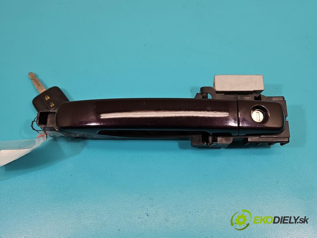 Nissan Qashqai I J10 2006-2013 2.0 16V 141 HP manual 104 kW 1997 cm3 5- rukoväť predné ľavé mimo: 80611EB30B (Kľučka dverí vonkajšia predná ľavá)