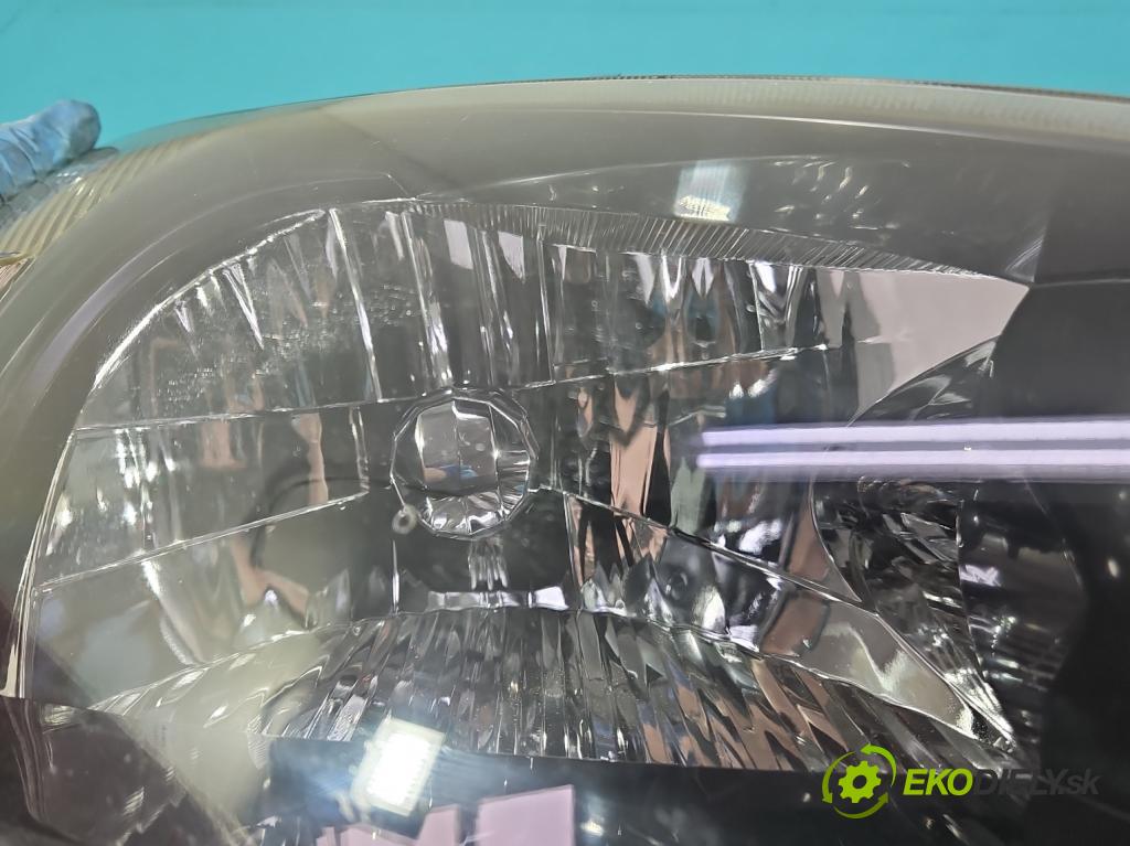 Daihatsu YRV 2000-2005 1.3 16V 87 HP manual 64 kW 1298 cm3 5- Reflektor: pravý  (Svetlo predné pravé)