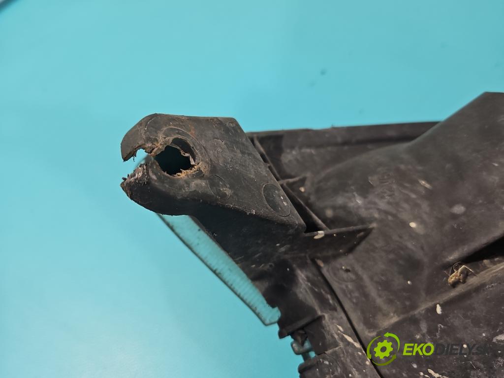 Daihatsu YRV 2000-2005 1.3 16V 87 HP manual 64 kW 1298 cm3 5- Reflektor: pravý  (Svetlo predné pravé)