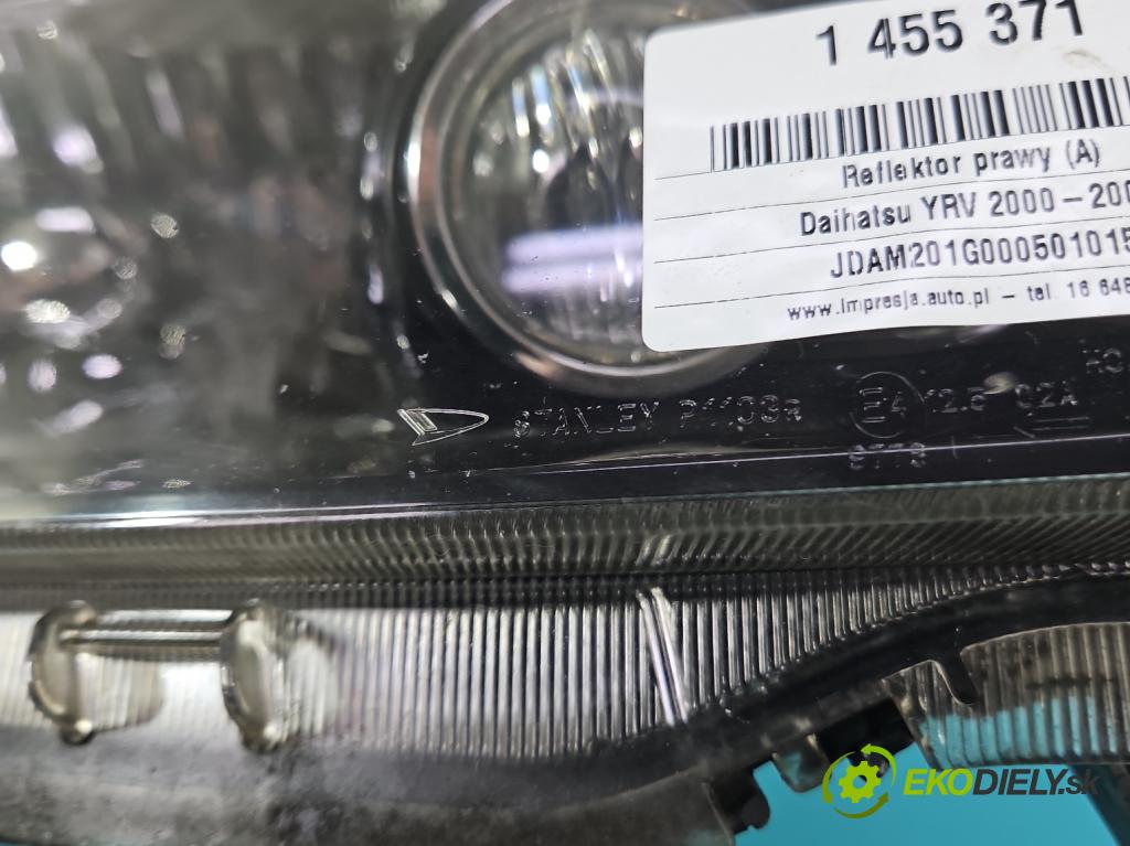 Daihatsu YRV 2000-2005 1.3 16V 87 HP manual 64 kW 1298 cm3 5- Reflektor: pravý  (Svetlo predné pravé)