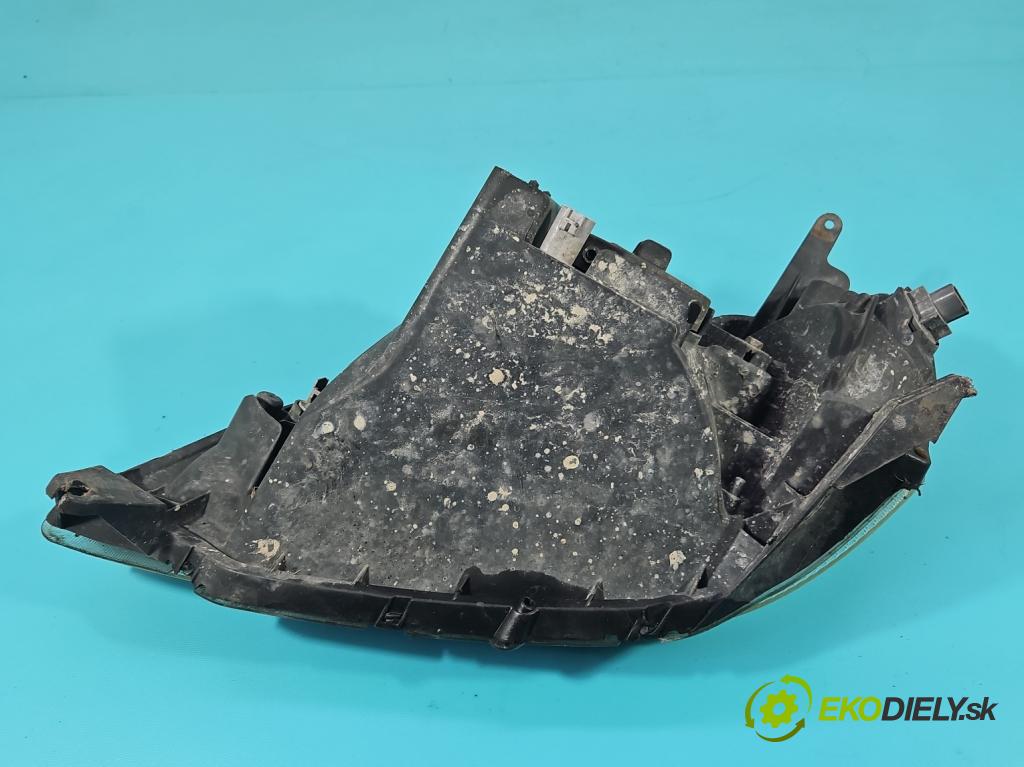 Daihatsu YRV 2000-2005 1.3 16V 87 HP manual 64 kW 1298 cm3 5- Reflektor: pravý  (Svetlo predné pravé)