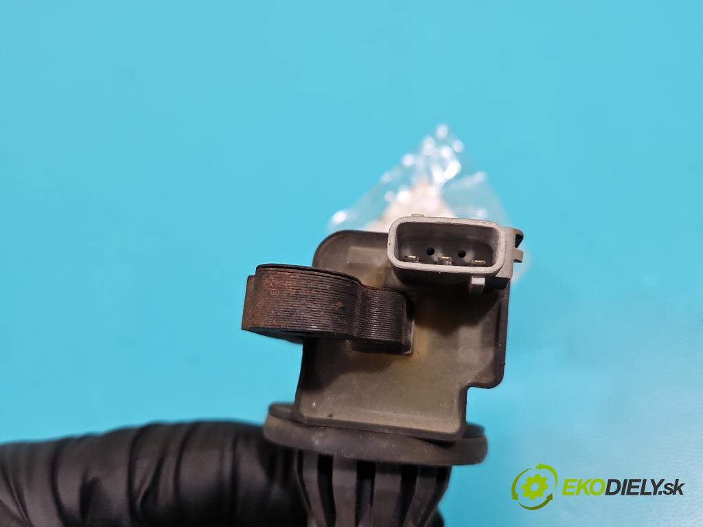 Daihatsu YRV 2000-2005 1.3 16V 87 HP manual 64 kW 1298 cm3 5- cievka zapaľovacia 90048-52129 (Zapaľovacia cievka)