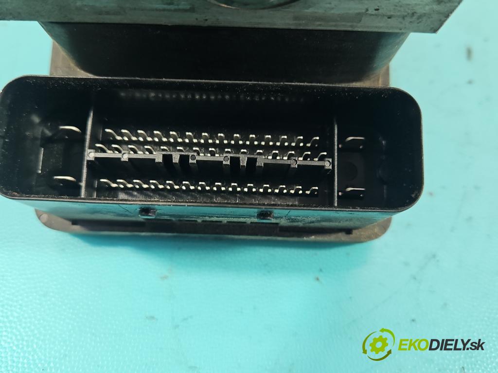 Vw Golf plus 1.4 TSI 140 HP automatic 103 kW 1390 cm3 5- čerpadlo abs 1K0614517AC (Pumpa ABS)