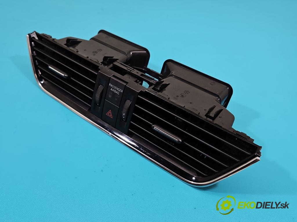 Skoda Octavia III 2013- 2.0 TSI 190 HP automatic 140 kW 1984 cm3 5- Mřížka: kúrenia stredová 5E0820951C (Mriežka kúrenia (fukár))