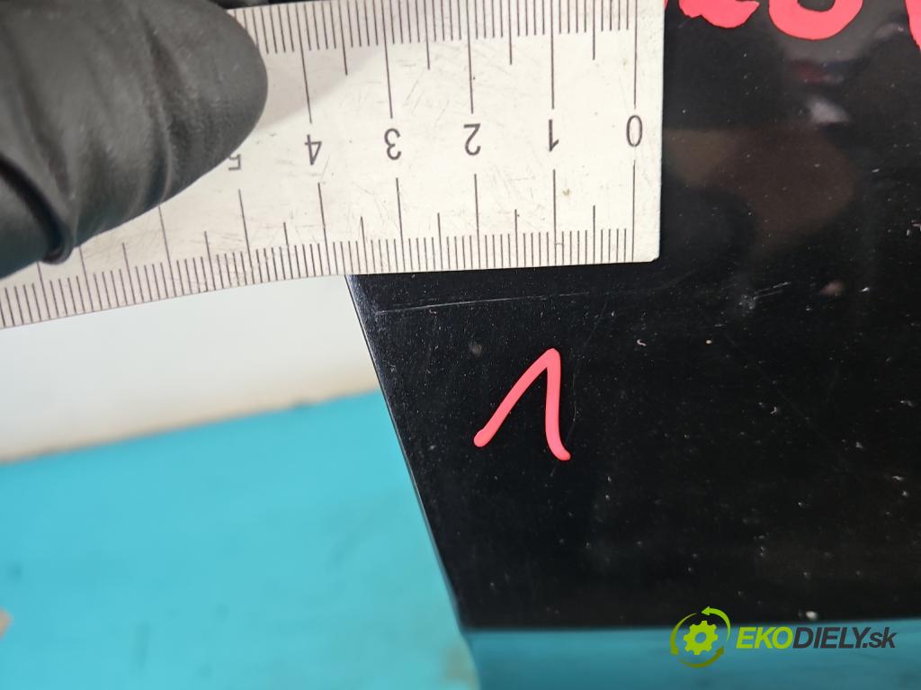 Peugeot 207 1.6 hdi 90 hp manual 66 kW 1560 cm3 5- zadní kufrové dveře  (Zadní kapoty)