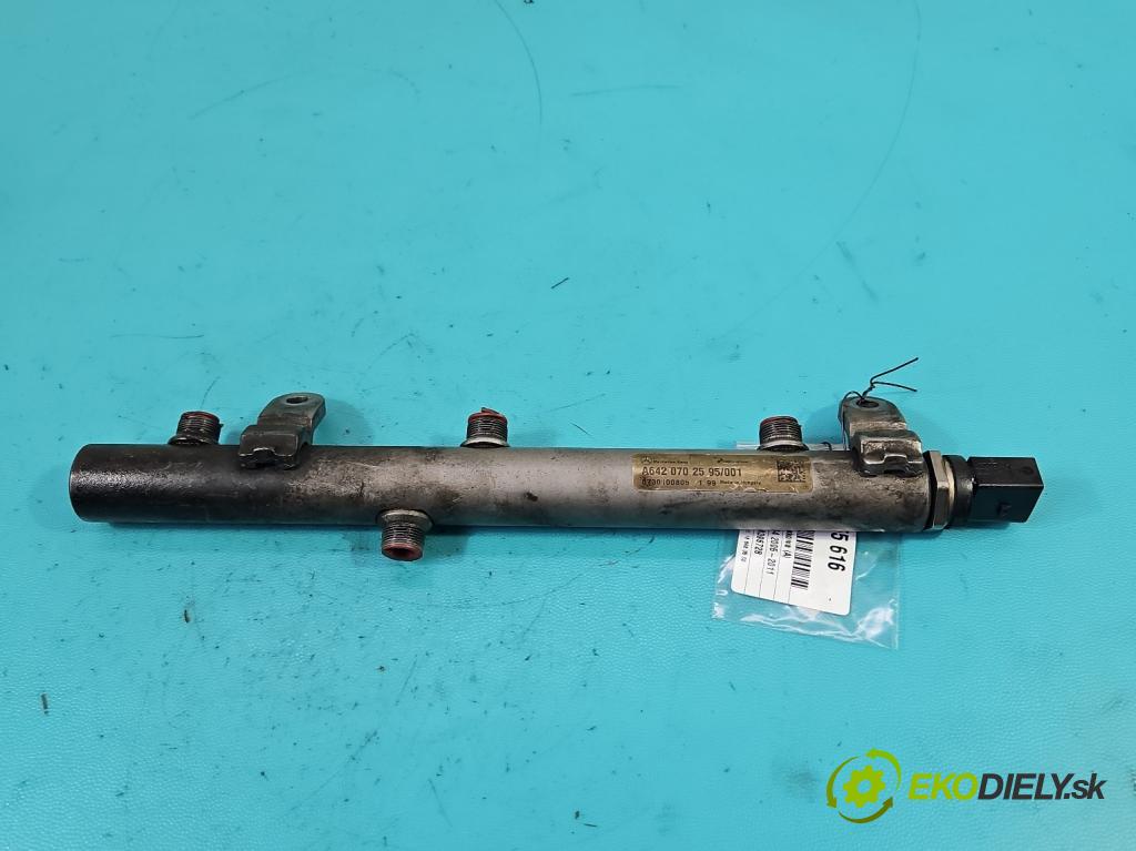 Mercedes ML W164 2005-2011 3.0 cdi (642940) 224hp automatic 165 kW 2987 cm3 5- lišta vstrekovacia A6420702595 (Vstrekovacia lišta)