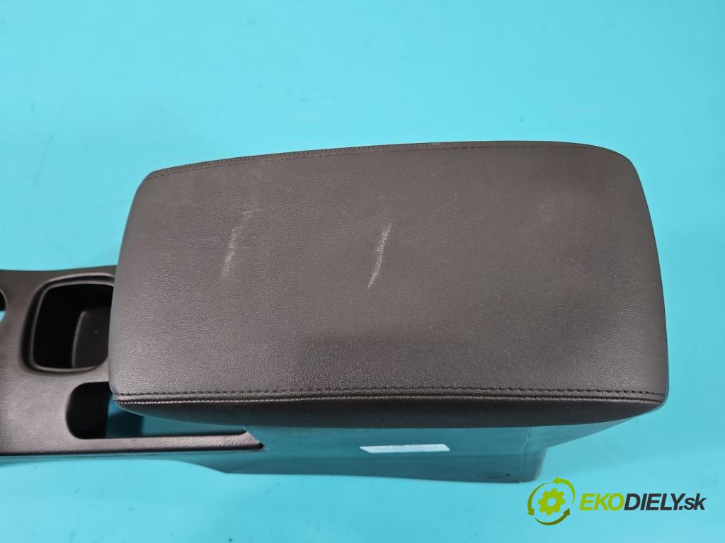 Suzuki SX4 S-Cross 2013-2021 1.4 T 140 HP automatic 103 kW 1373 cm3 5- operadlo  (Lakťová opierka)