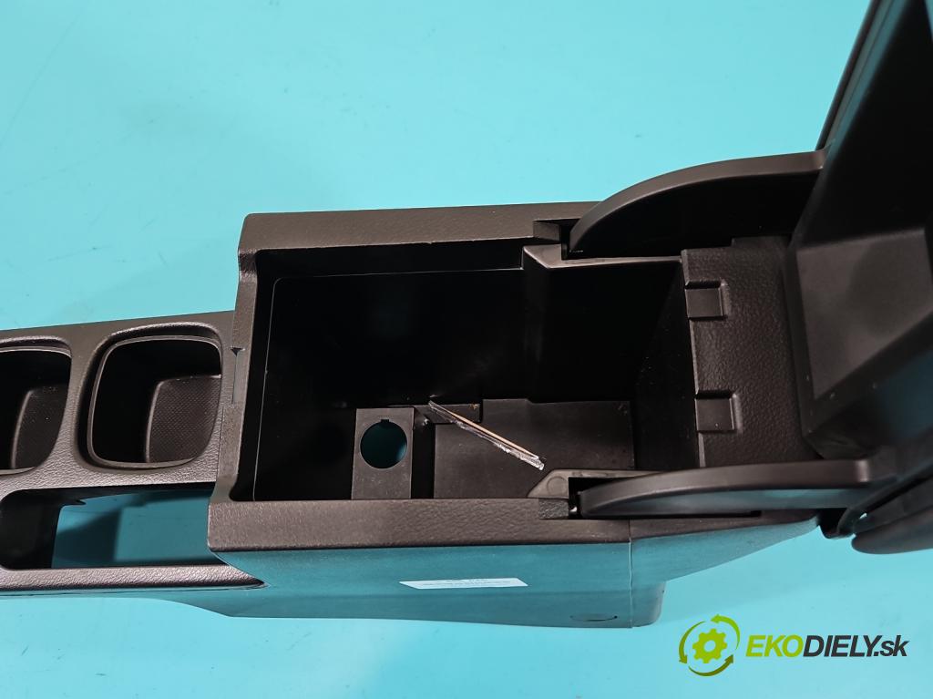 Suzuki SX4 S-Cross 2013-2021 1.4 T 140 HP automatic 103 kW 1373 cm3 5- operadlo  (Lakťová opierka)