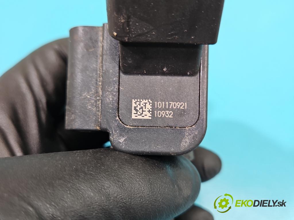 Seat Ibiza V KJ 2017- 1.0 TSI 95 HP manual 70 kW 999 cm3 5- cievka zapaľovacia 04E905110P (Zapaľovacia cievka)