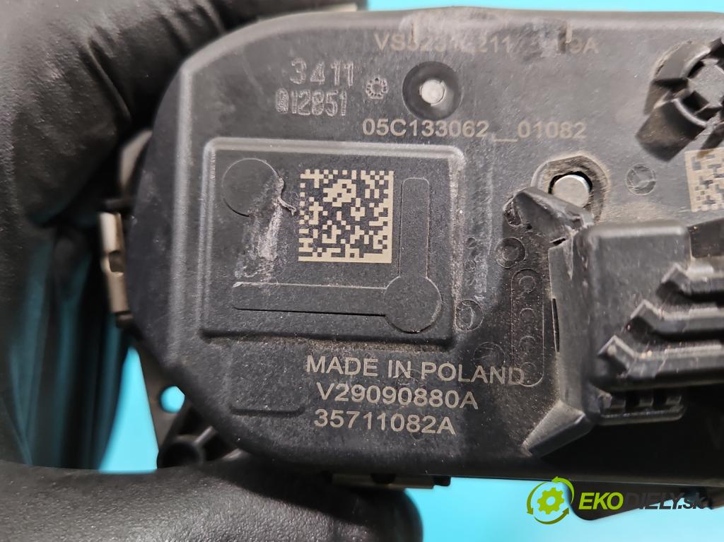 Seat Ibiza V KJ 2017- 1.0 TSI 95 HP manual 70 kW 999 cm3 5- klapka 05C133062 (Škrtiaca klapka)