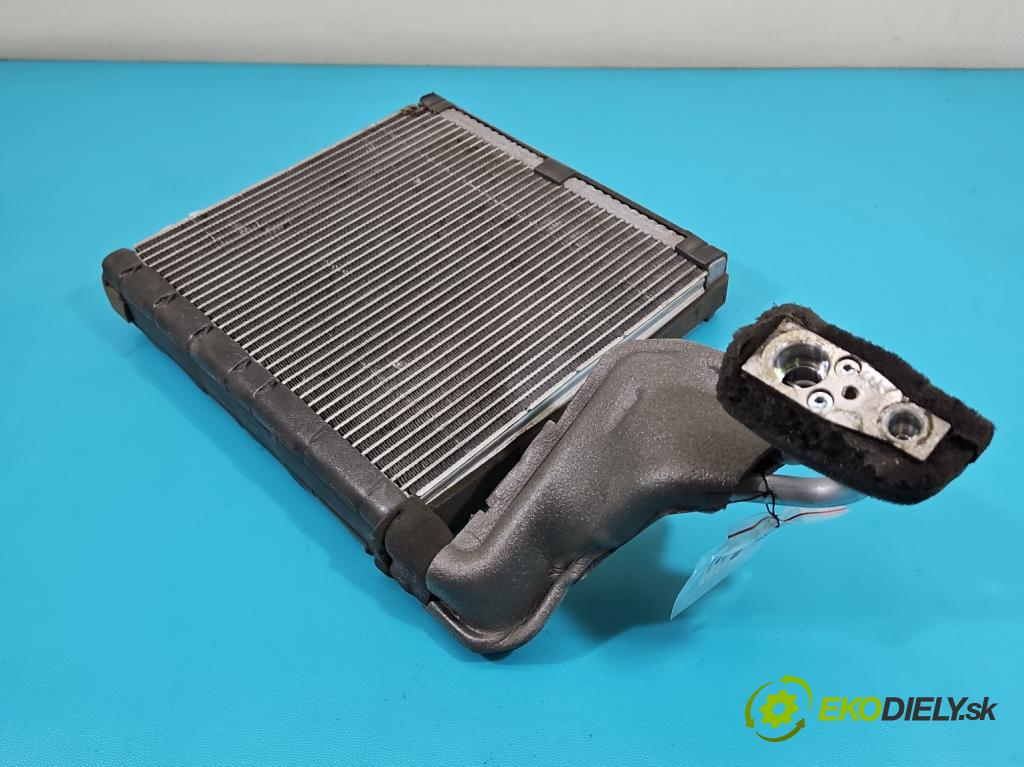 Mazda CX-5 I 2012-2017 2.2d 150 hp automatic 110 kW 2199 cm3 5- radiátor  (Radiátory topení)