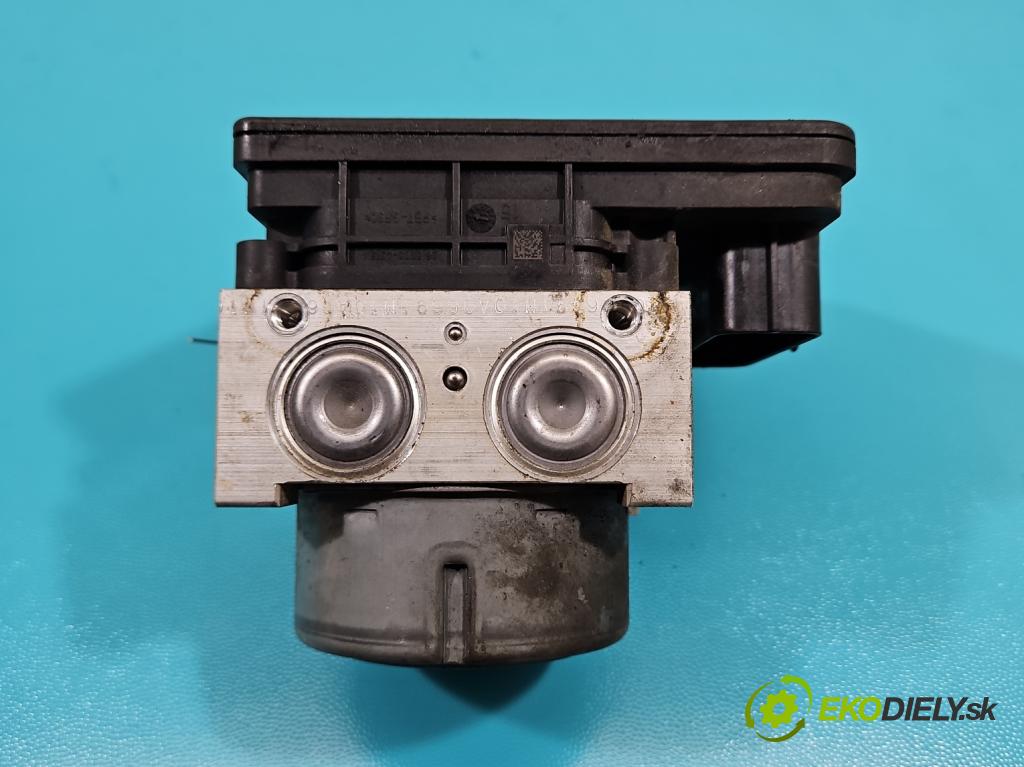 Mazda CX-5 I 2012-2017 2.2d 150 HP automatic 110 kW 2199 cm3 5- čerpadlo abs KJ01437A0B (Pumpa ABS)