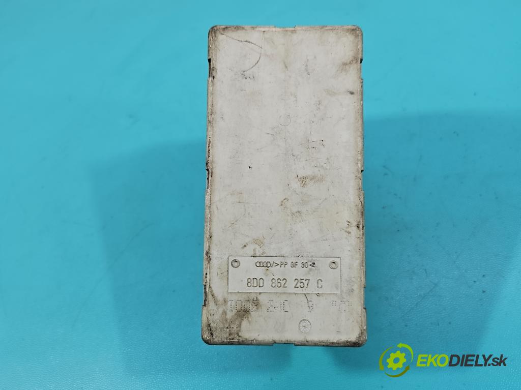 Audi A4 B5 1994-2001 1.9 tdi 90 HP manual 66 kW 1896 cm3 4- Centrální: zámek: 8D0862257C