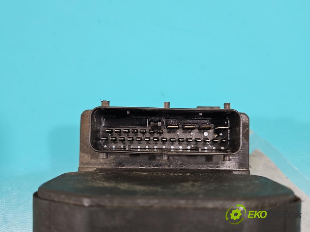 Audi A4 B5 1994-2001 1.9 tdi 90 HP manual 66 kW 1896 cm3 4- čerpadlo abs 0273004281 (Pumpa ABS)