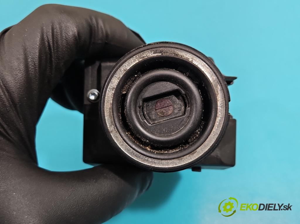 Mercedes Vito W639 2003-2014 2,2.0 CDI 95 HP manual 70 kW 2148 cm3 5- Spínačka A6395450908 (Spínacia skrinka)