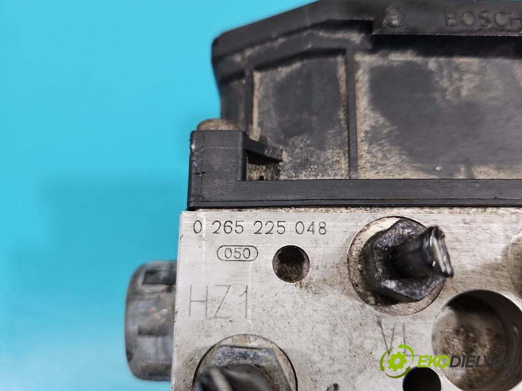 Audi A4 B6 2000-2004 2.5 tdi 155 HP automatic 114 kW 2496 cm3 5- čerpadlo abs 0265950011 (Pumpa ABS)