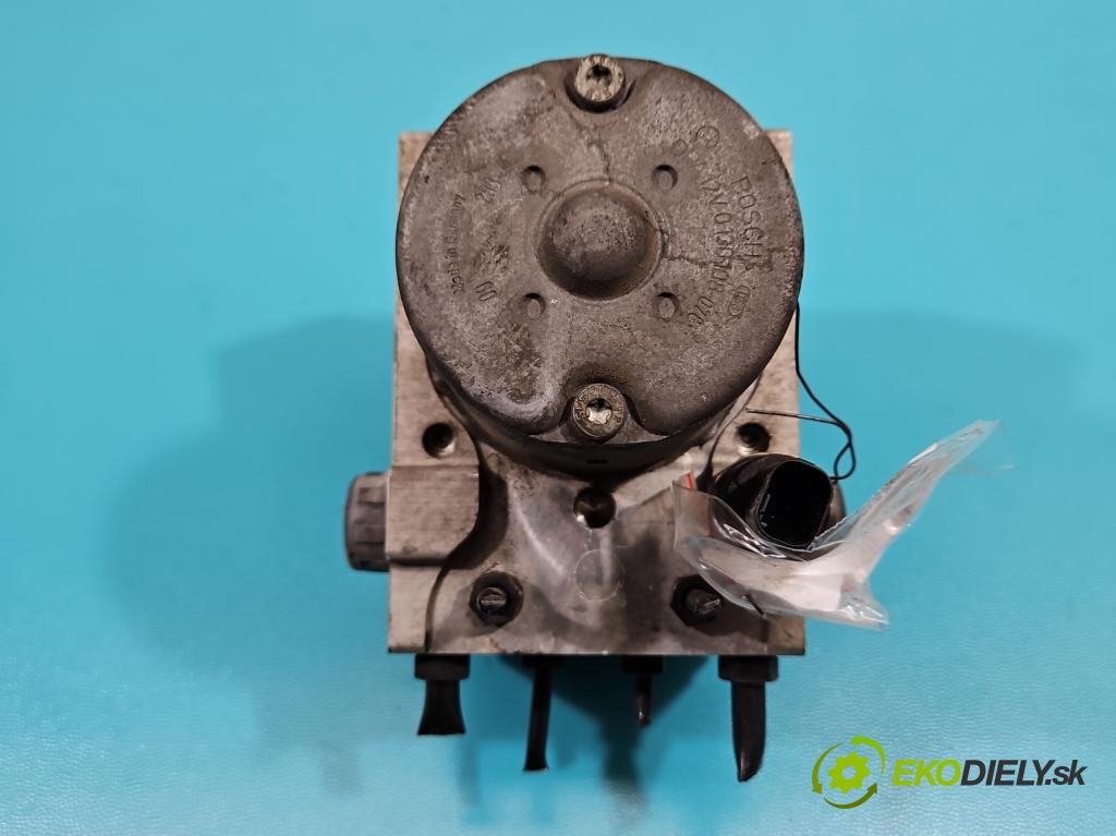 Audi A4 B6 2000-2004 2.5 tdi 155 HP automatic 114 kW 2496 cm3 5- čerpadlo abs 0265950011 (Pumpa ABS)