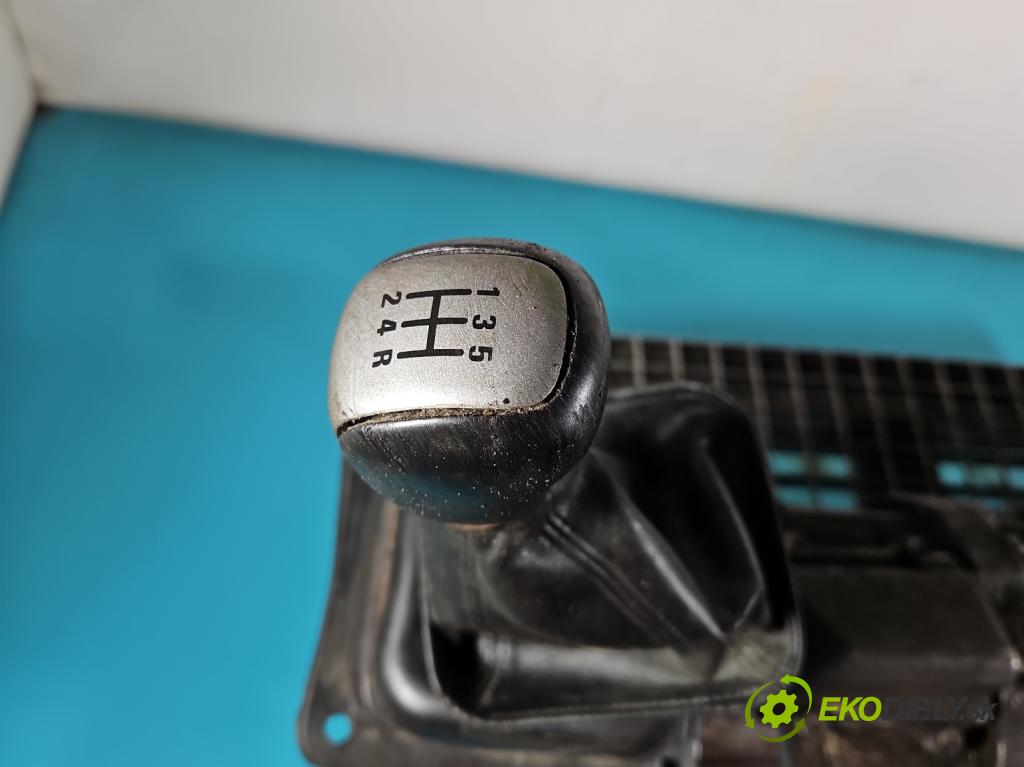 Suzuki Grand Vitara I 1998-2005 2.0 16V 128 HP manual 94 kW 1995 cm3 5- prevodovka stupeň,rýchlosť manual 4115375