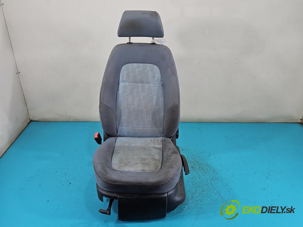 Skoda Fabia I 1999-2007 1.9 sdi 64 HP manual 47 kW 1896 cm3 5- Sedačka ľavý  (Sedadlo)