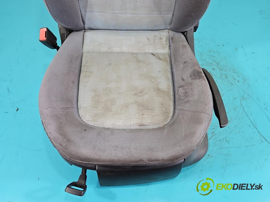 Skoda Fabia I 1999-2007 1.9 sdi 64 HP manual 47 kW 1896 cm3 5- Sedačka ľavý  (Sedadlo)