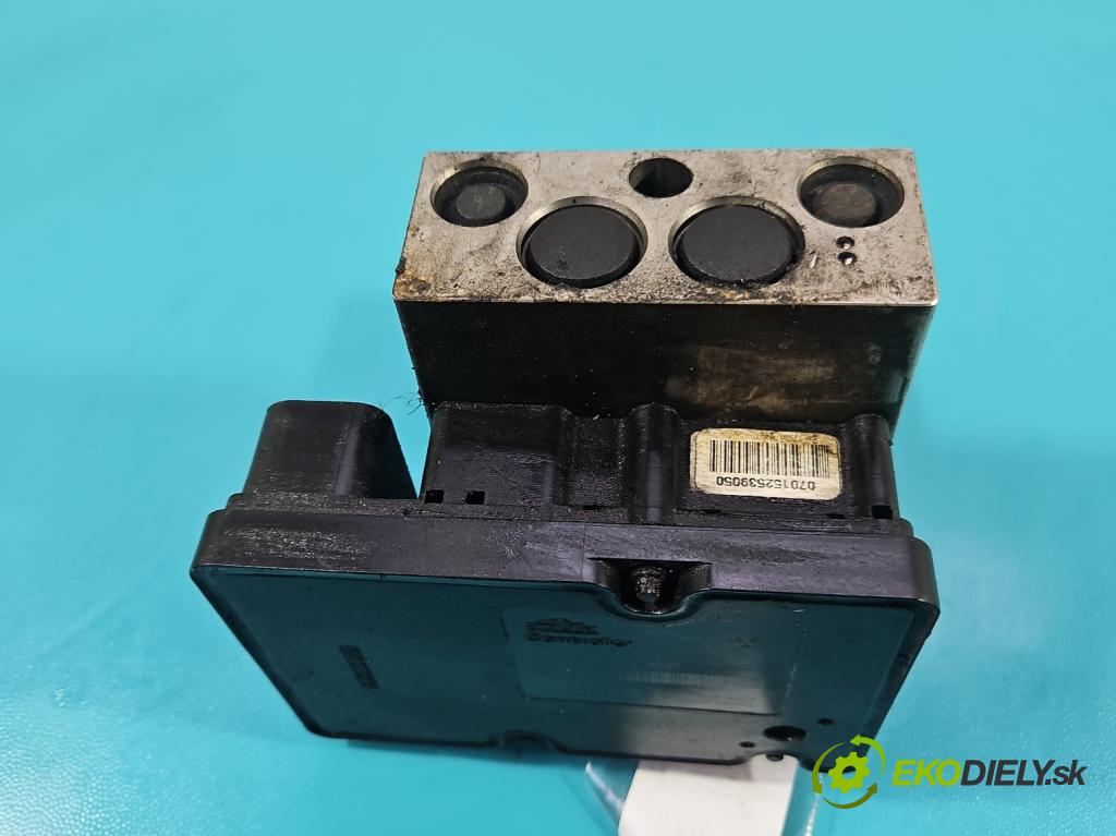 Vw Transporter T5 2003-2015 1.9 tdi 105 HP manual 77 kW 1900 cm3 5- čerpadlo abs 7H0907379G (Pumpa ABS)