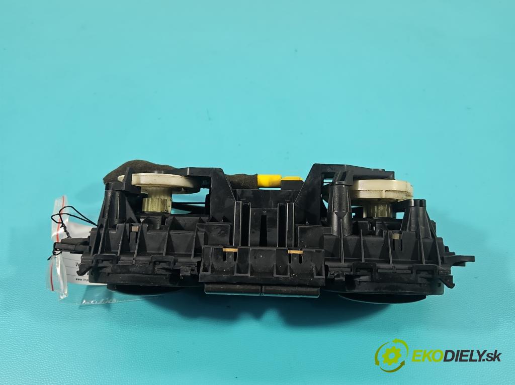 Vw Transporter T5 2003-2015 1.9 tdi 105 HP manual 77 kW 1900 cm3 5- panel kúrenia 7H0820045D9B9