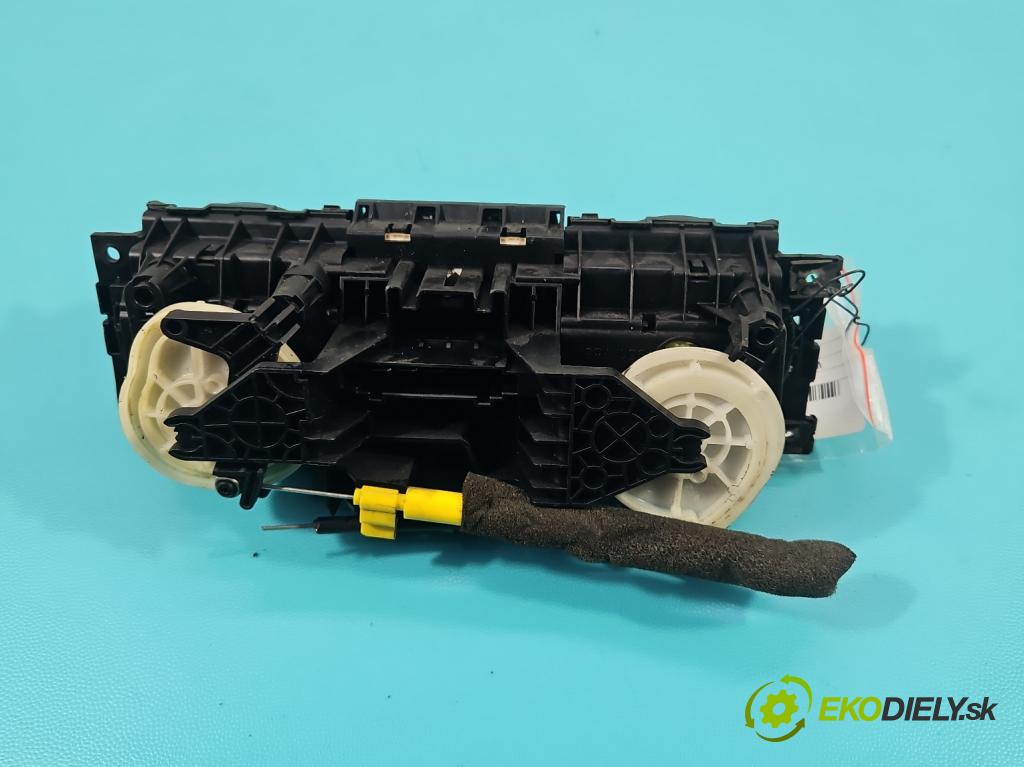 Vw Transporter T5 2003-2015 1.9 tdi 105 HP manual 77 kW 1900 cm3 5- panel kúrenia 7H0820045D9B9