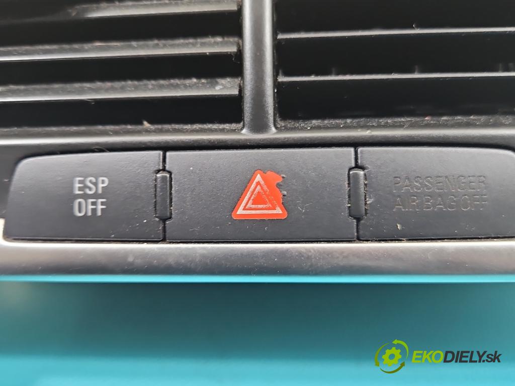 Audi Q7 2005-2015 4.2 V8 FSI automatic 257 kW 4163 cm3 5- Mřížka: kúrenia stredová 4L0820951 (Mriežka kúrenia (fukár))